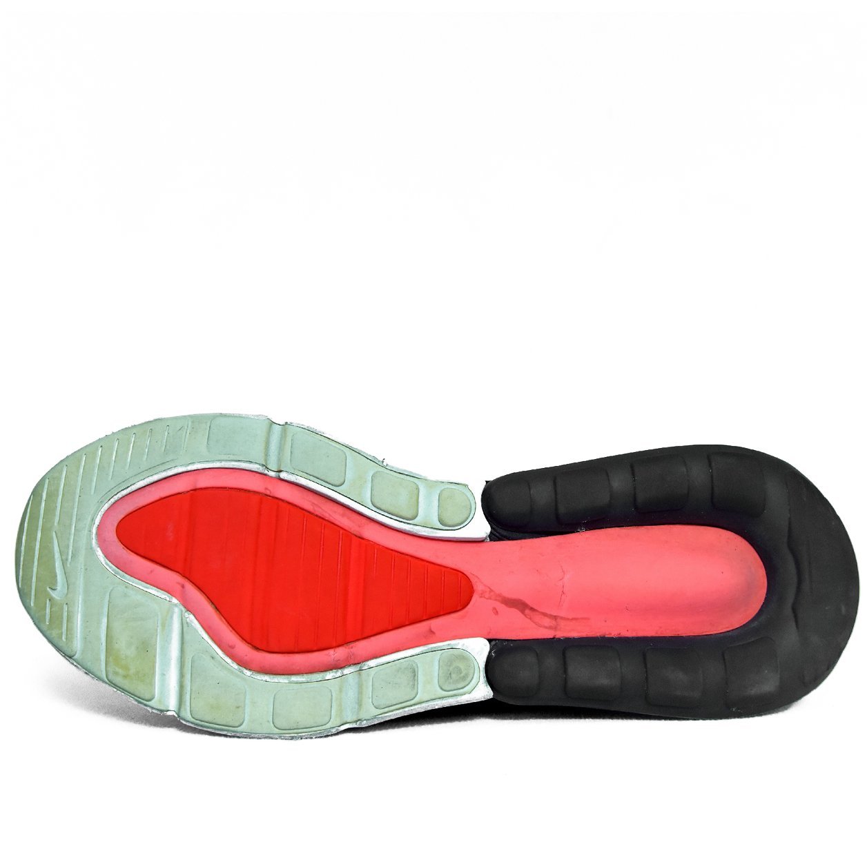 Nike Air Max 270 For Men and Women at TrendyGo Pakistan - Image 5