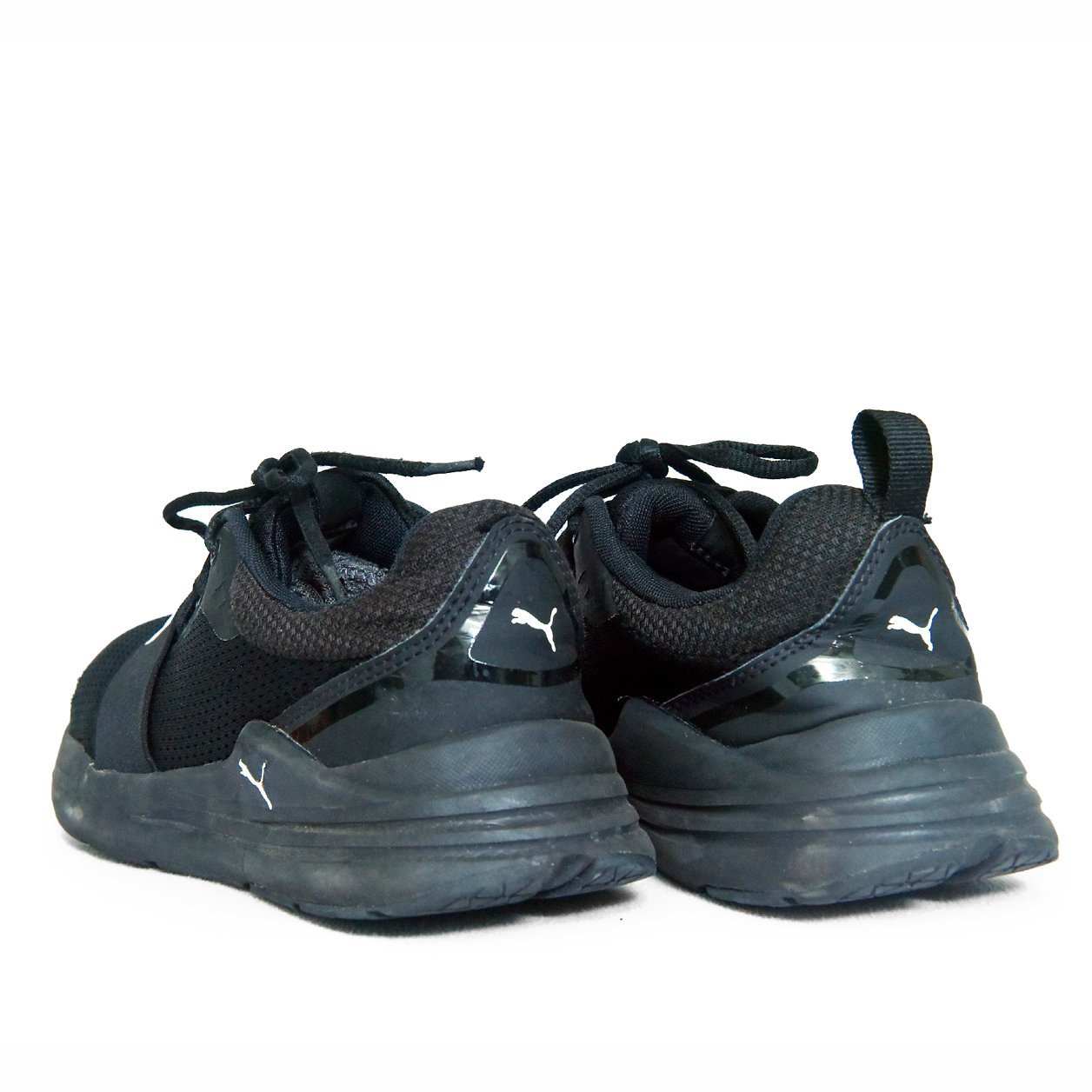 PUMA Black Training Shoes for Men | Original Preloved Sneakers in Pakistan | TRENDYGO - Image 4
