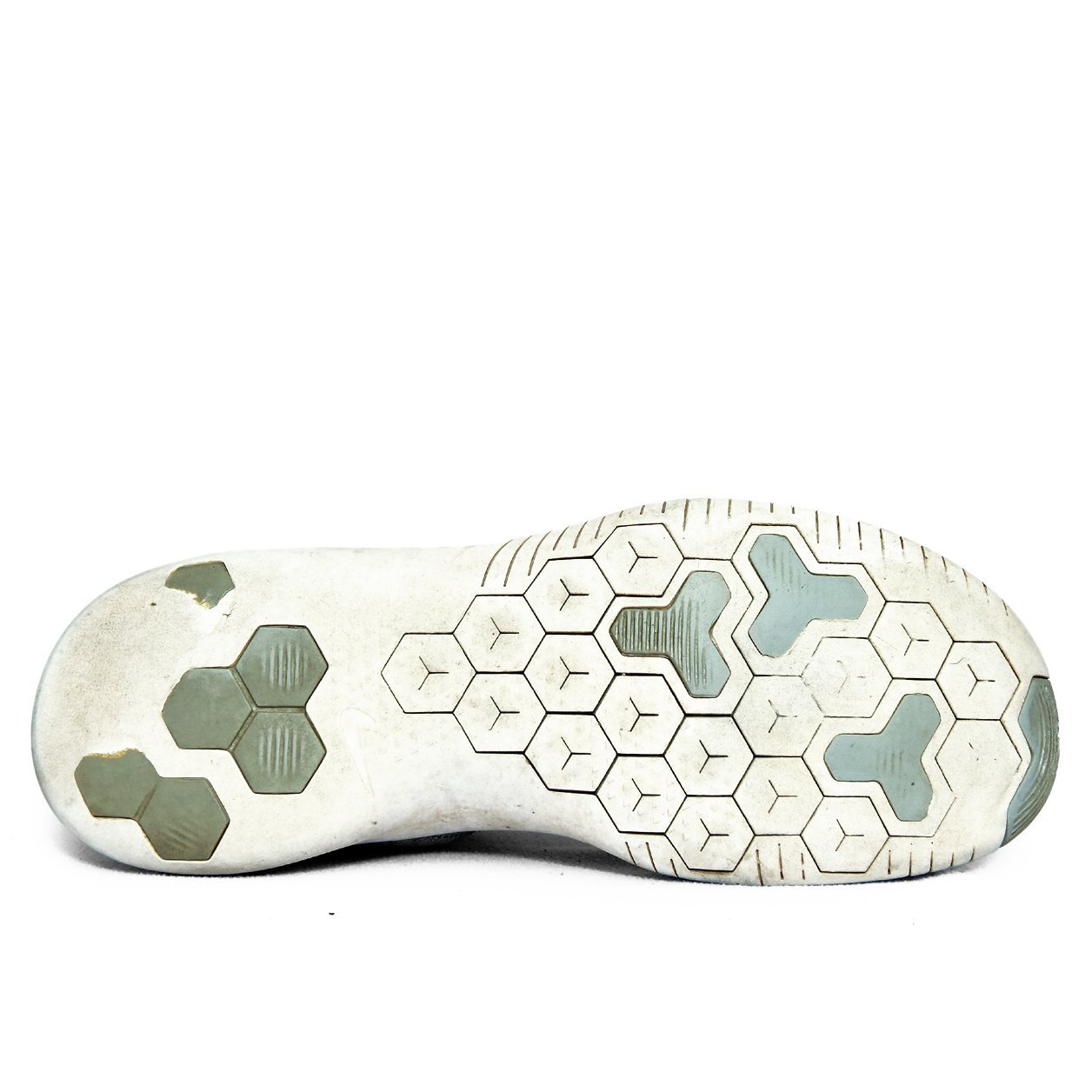 Nike Original Grey Flyknit Running Shoes | Preloved Branded Footwear Pakistan | TRENDYGO - Image 4