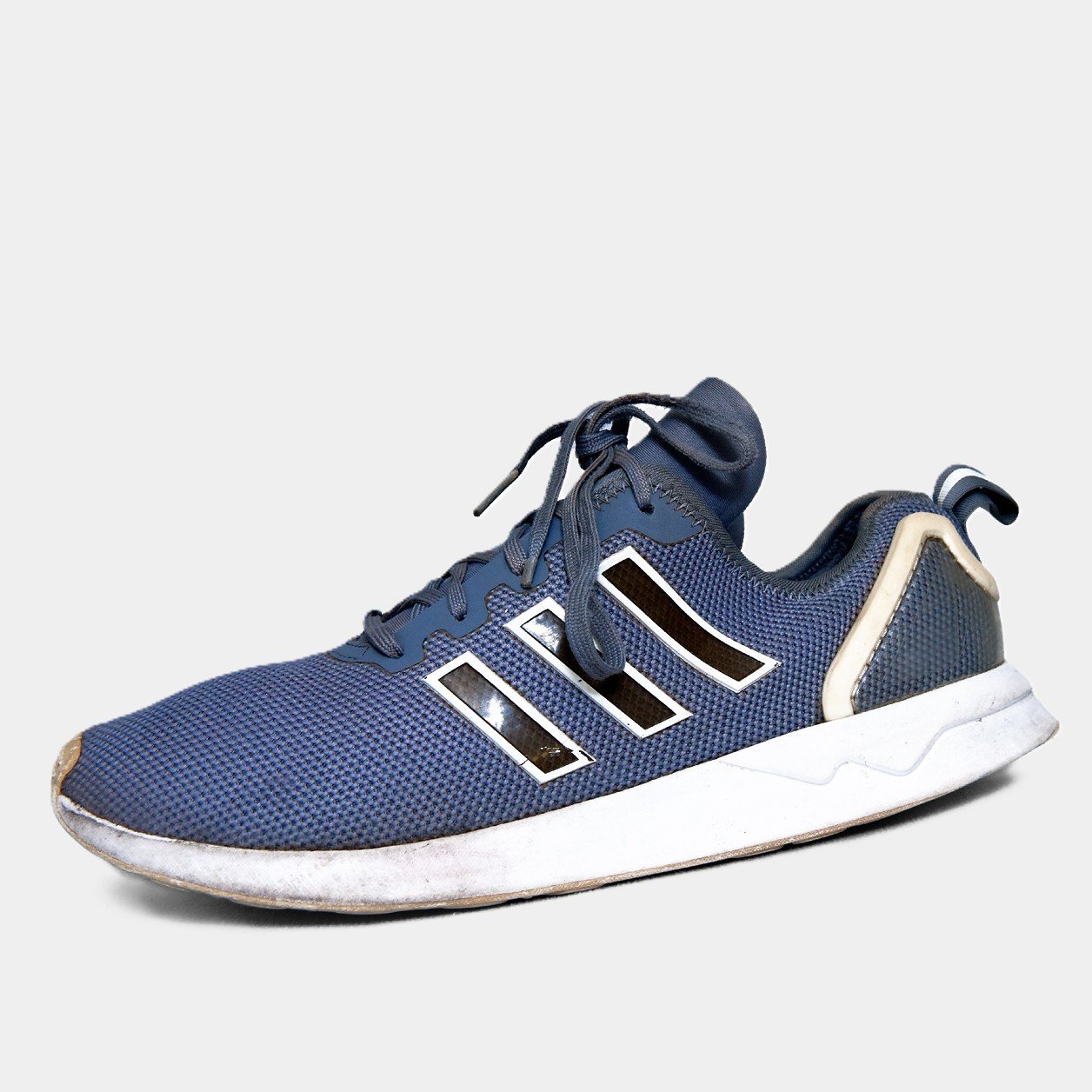 Adidas Original Blue Mesh Running Shoes with Gold Stripes | Preloved Sneakers Pakistan | TRENDYGO - Image 2