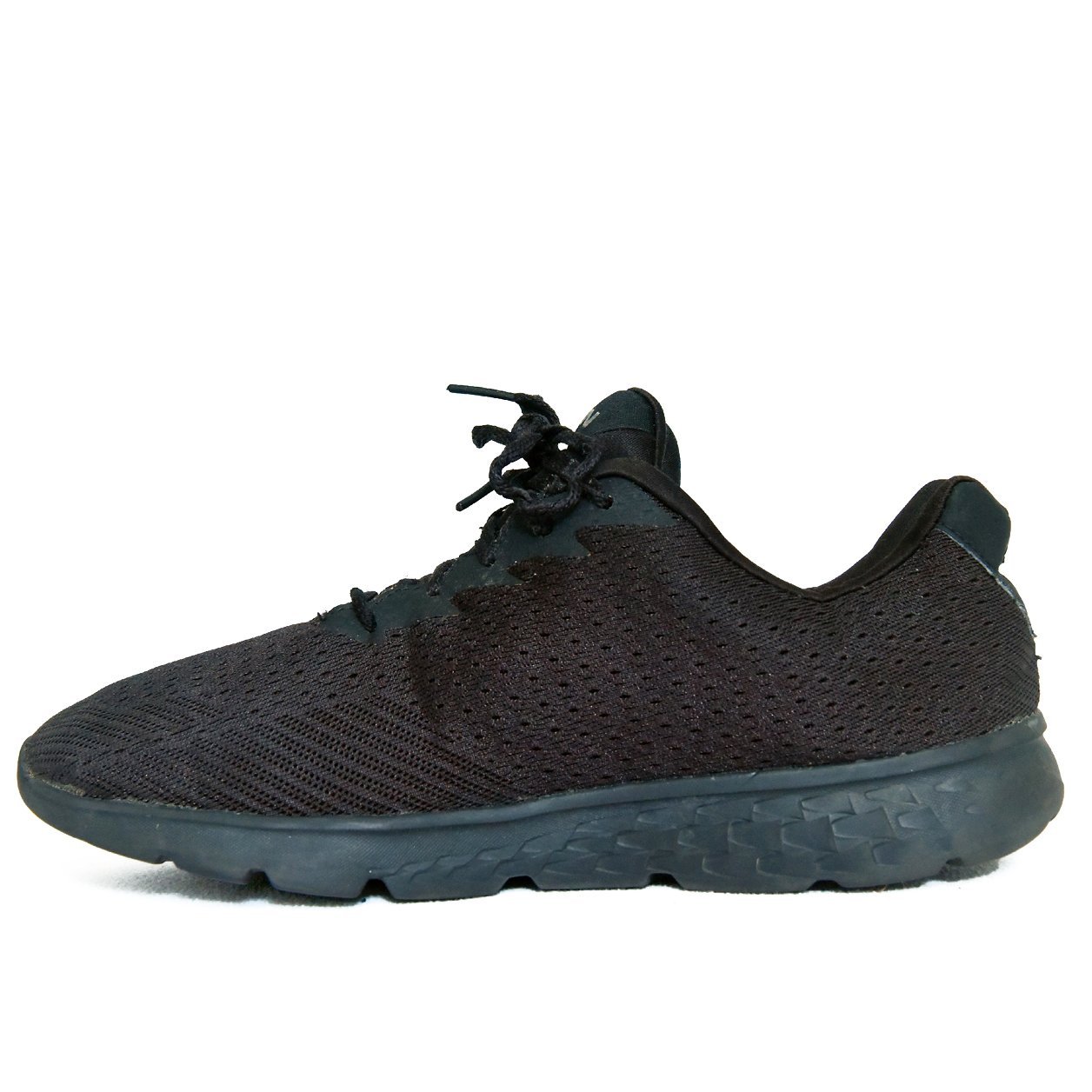 Skechers Original Black Sports Running Shoes โ Preloved Sneakers Pakistan | TRENDYGO - Image 3