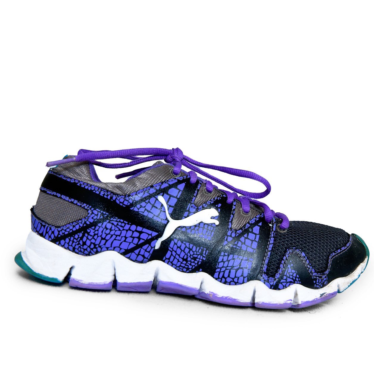 Puma Original Black & Purple Sports Running Shoes โ Preloved Sneakers Pakistan | TRENDYGO - Image 3