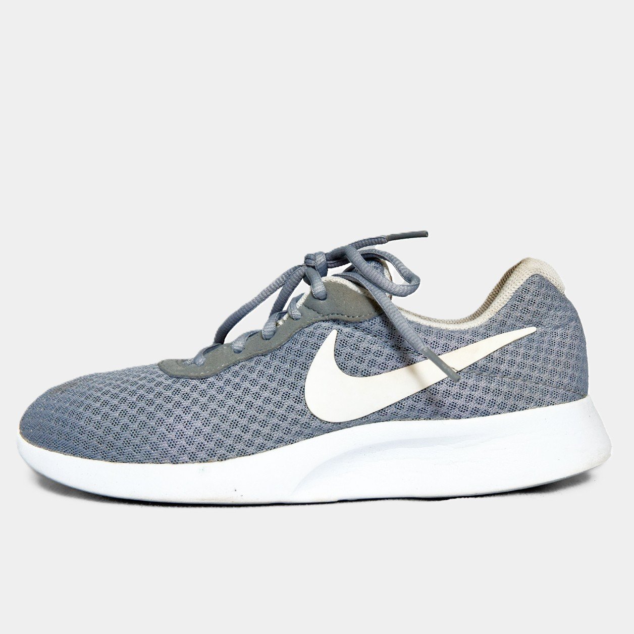 Nike Original Light Grey Mesh Running Shoes โ Preloved Sneakers Pakistan | TRENDYGO - Image 2