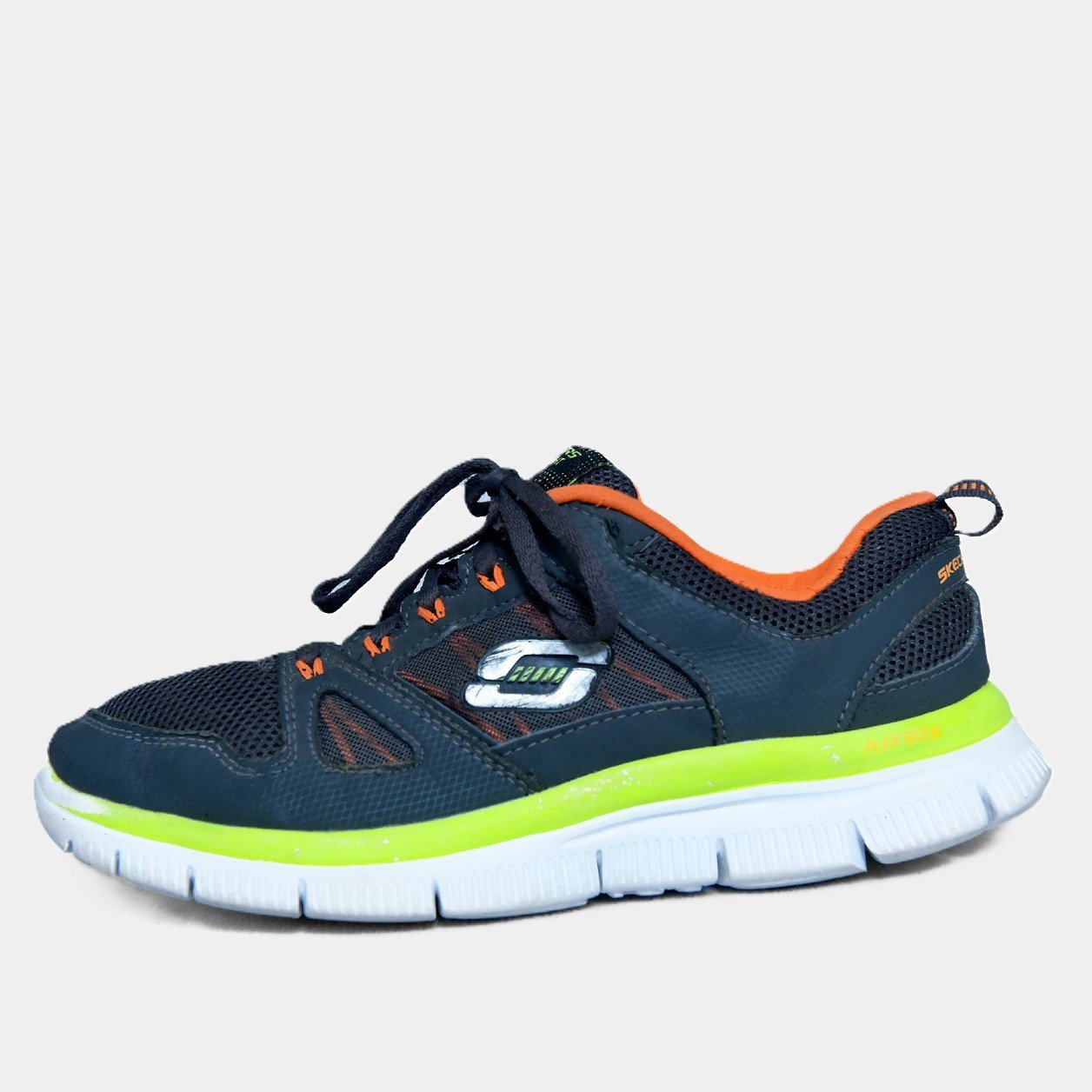 Skechers Flex Sole Black & Neon Green โ Original Preloved Running Shoes Pakistan | TRENDYGO - Image 2