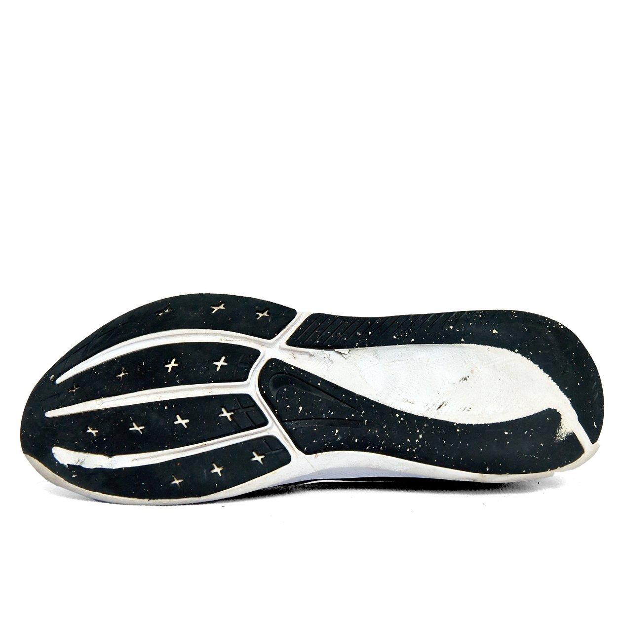 Nike Downshifter 10 Black & White β Original Preloved Running Shoes in Pakistan | TRENDYGO - Image 4