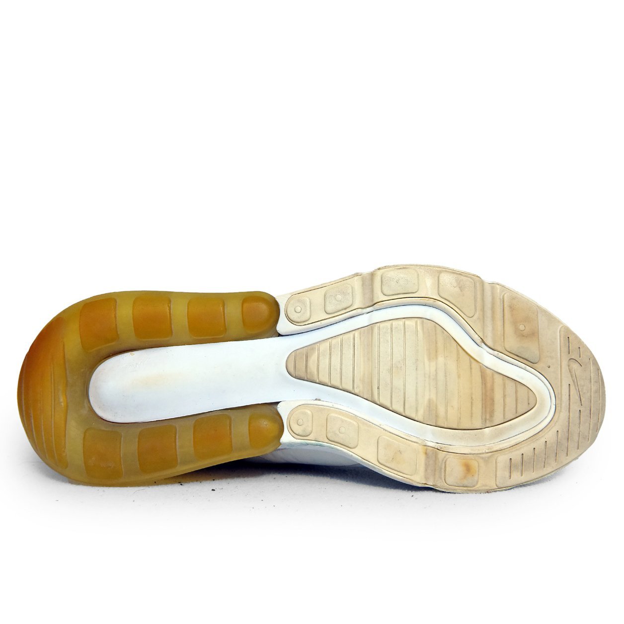 Nike Air Max 270 Light Grey with Gum Sole โ Original Preloved Sneakers in Pakistan | TRENDYGO - Image 4