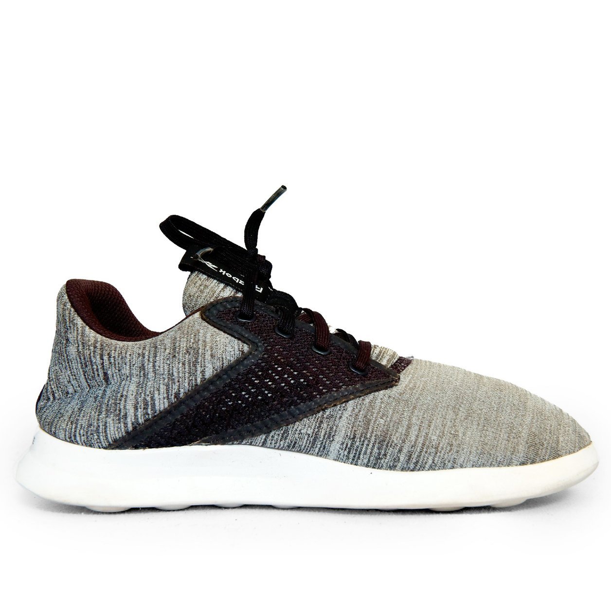 Reebok Lite Plus 2.0 Grey & Maroon β Original Preloved Running Shoes in Pakistan | TRENDYGO - Image 3