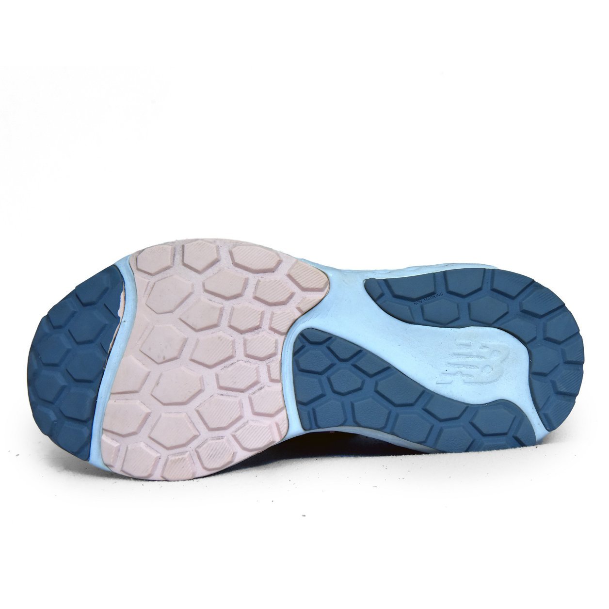 New Balance Fresh Foam 680v7 Blue & Pink Women’s Running Shoes – Original Lightweight Trainers (Pre-Loved) - Image 4