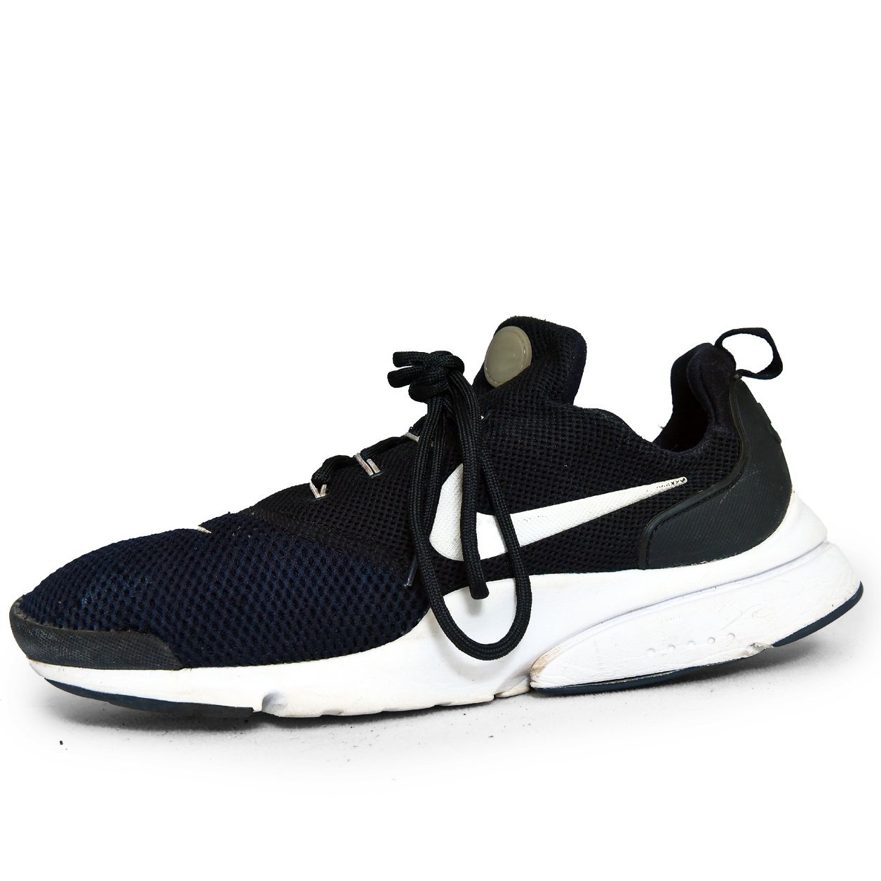 Nike Presto Fly Black/White Lightweight Running Sneakers β Breathable Mesh Trainers (Pre-Loved) - Image 3