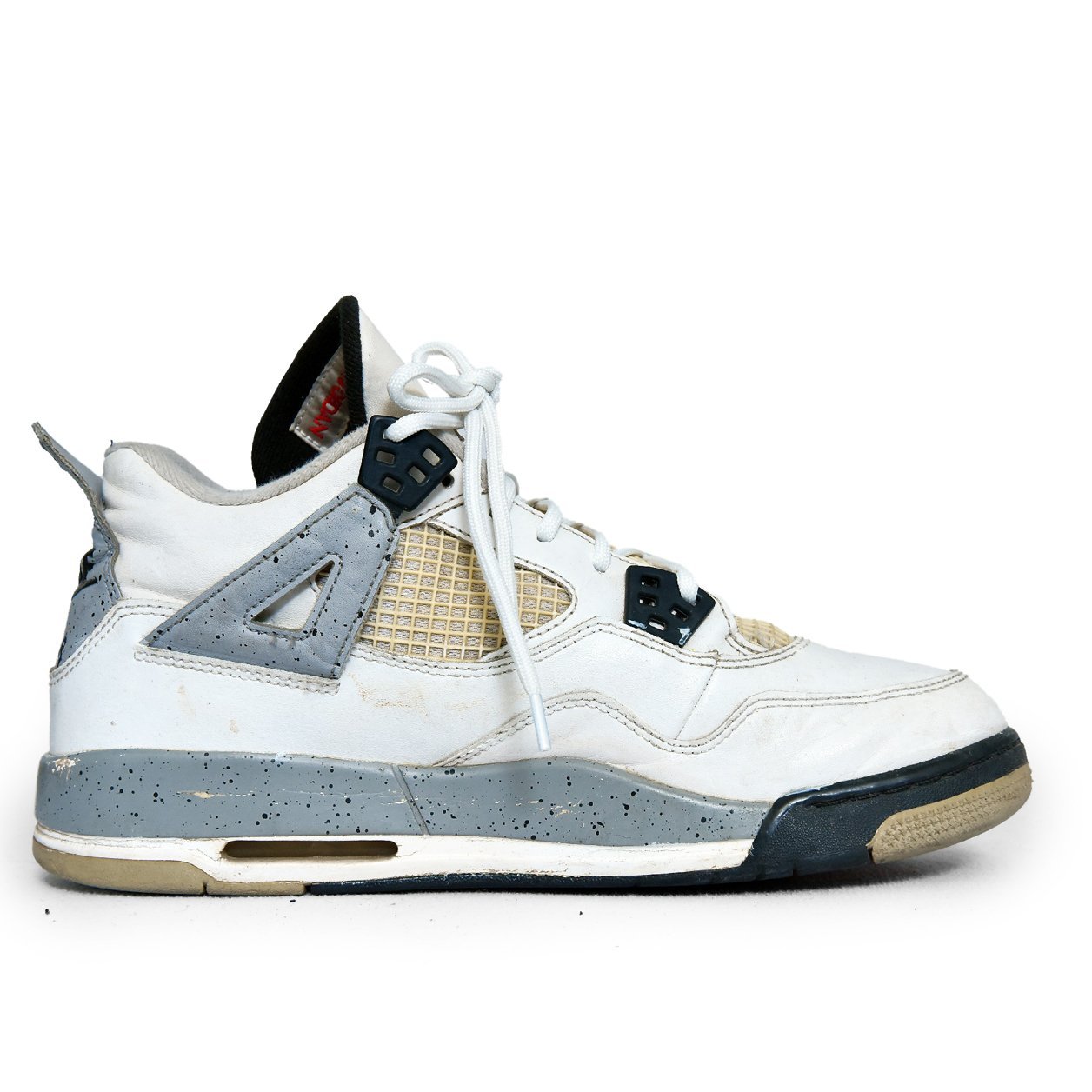 Nike Air Jordan 4 Retro White/Cool Grey – Iconic Basketball Sneakers (Pre-Loved Original) - Image 3