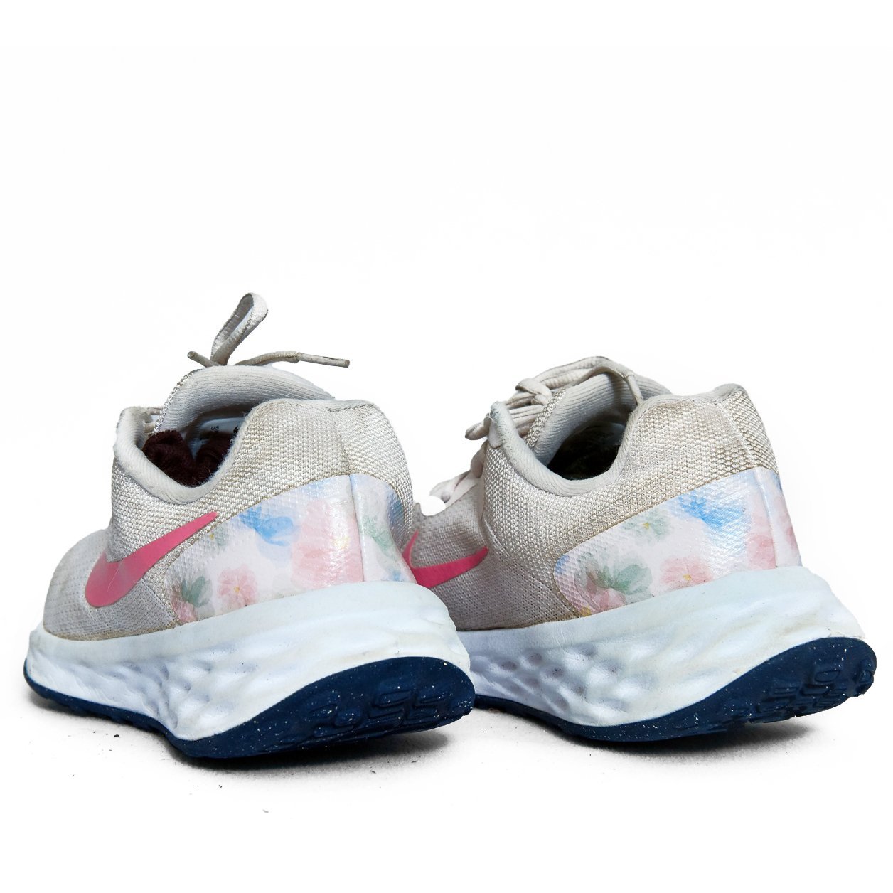 Nike Renew Ride 2 Beige with Pink Swoosh Running Shoes – TRENDYGO in Pakistan - Image 5