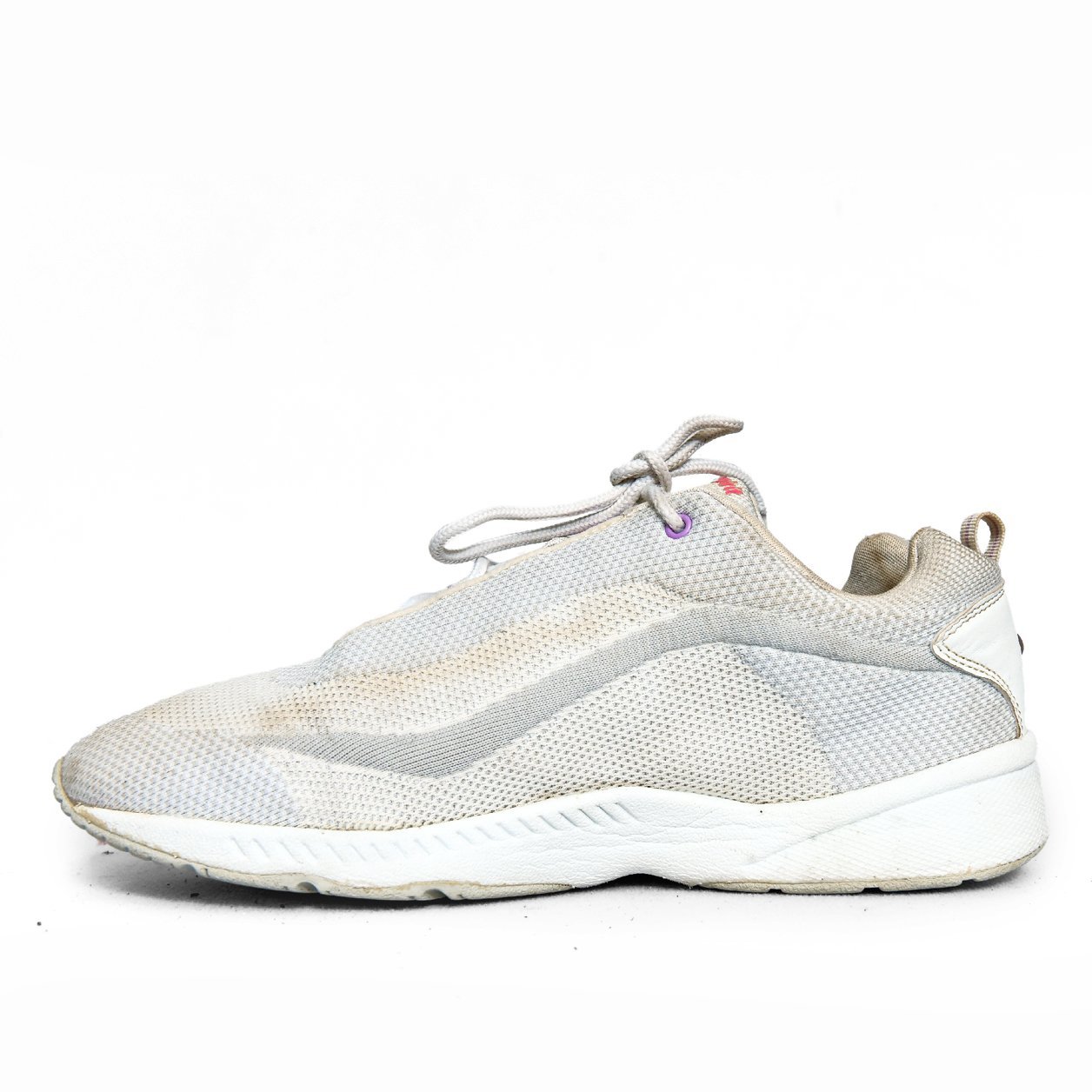 Walk Hub White & Grey Casual Sneakers β Original Thrift in Pakistan - Image 3