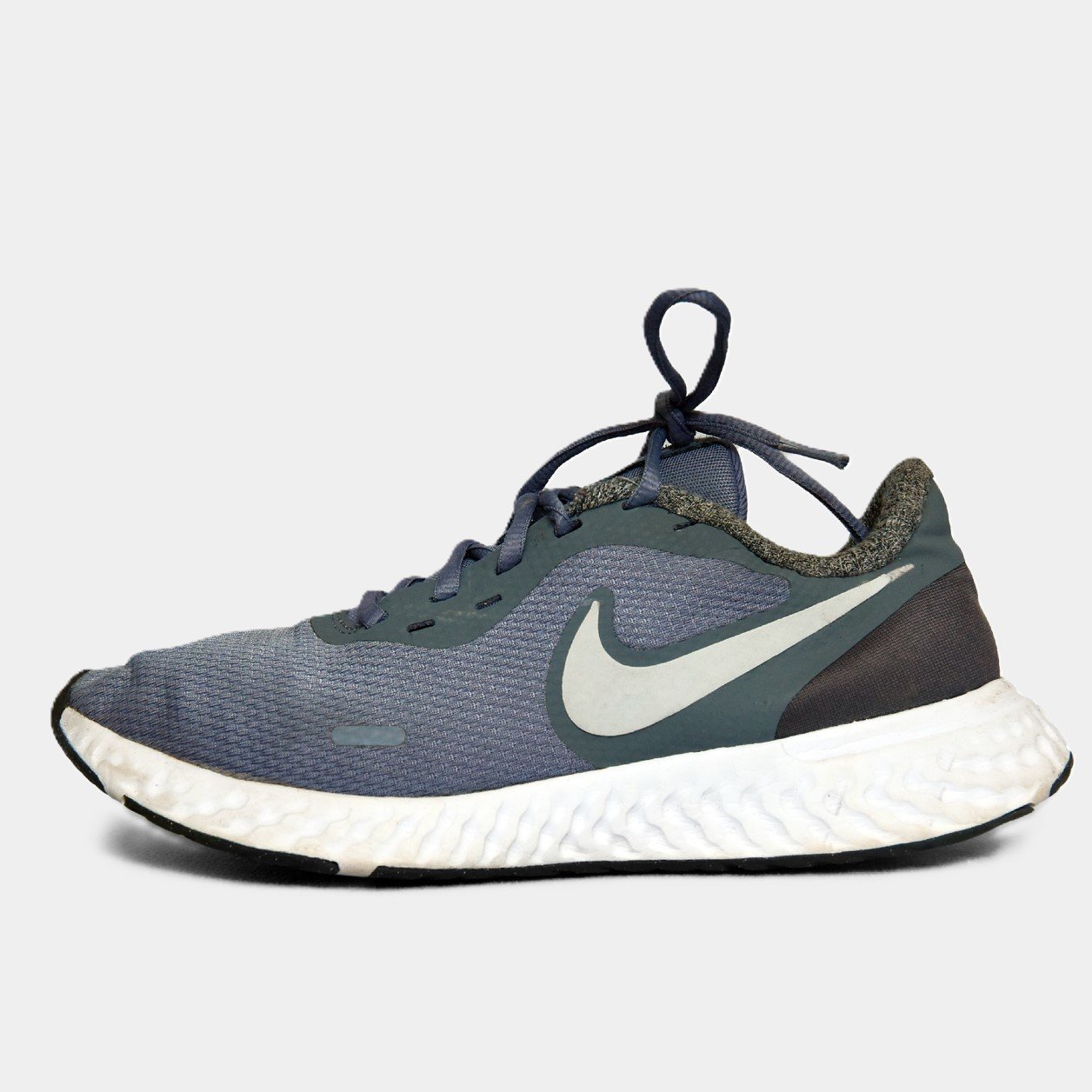 Nike Revolution 5 Running Shoes β Cool Grey/White β TRENDYGO Pakistan - Image 2