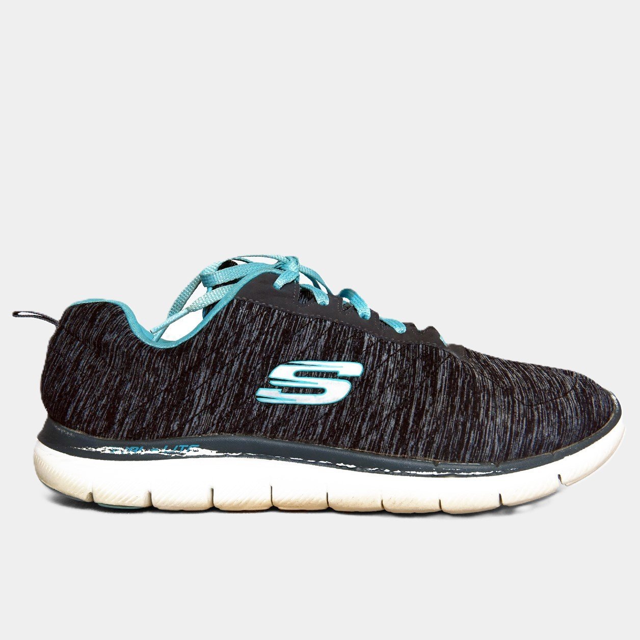 Skechers Synergy Sport Black/Blue β Original Pre-Loved Sneakers β TRENDYGO Pakistan - Image 2