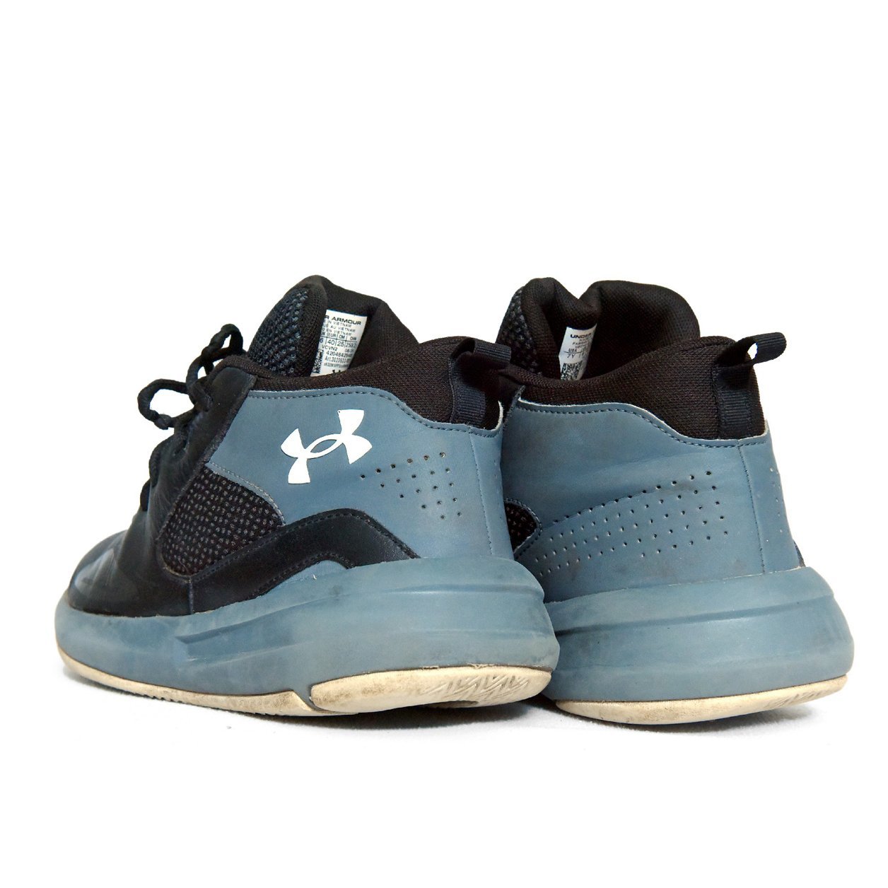 Under Armour Jet Mid Navy/Black β Original Pre-Loved Basketball Shoes β TRENDYGO Pakistan - Image 4