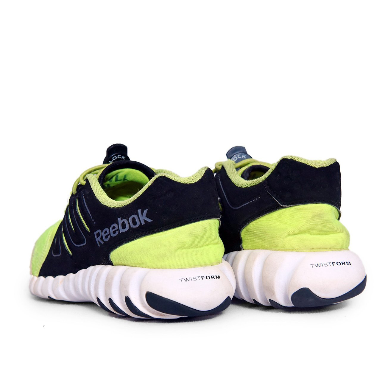 Reebok ZigTech Neon Yellow & Black Men’s Running Sneakers TRENDYGO Pakistan - Image 4
