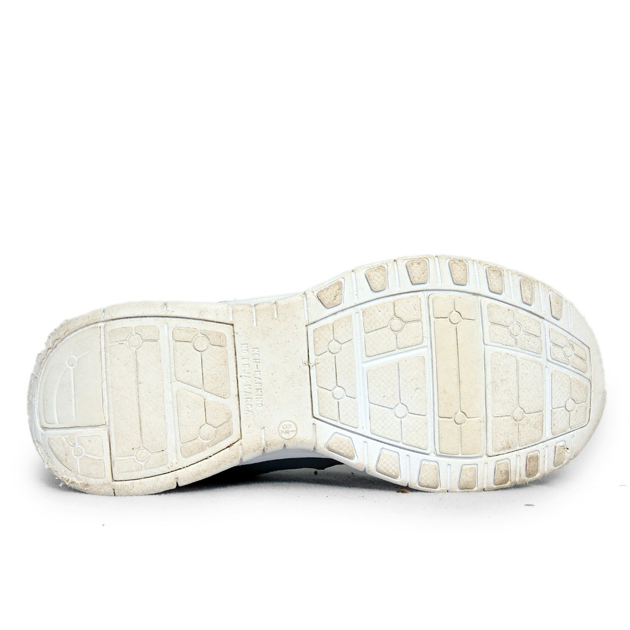 Skechers Grey & Teal Menβs Running Shoes TRENDYGO Pakistan - Image 4