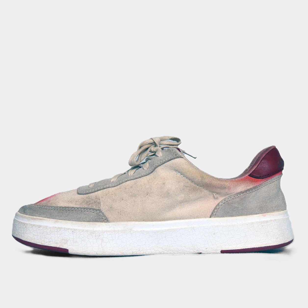 Native Jefferson Gray & Red Casual Sneakers – TRENDYGO Pakistan - Image 2