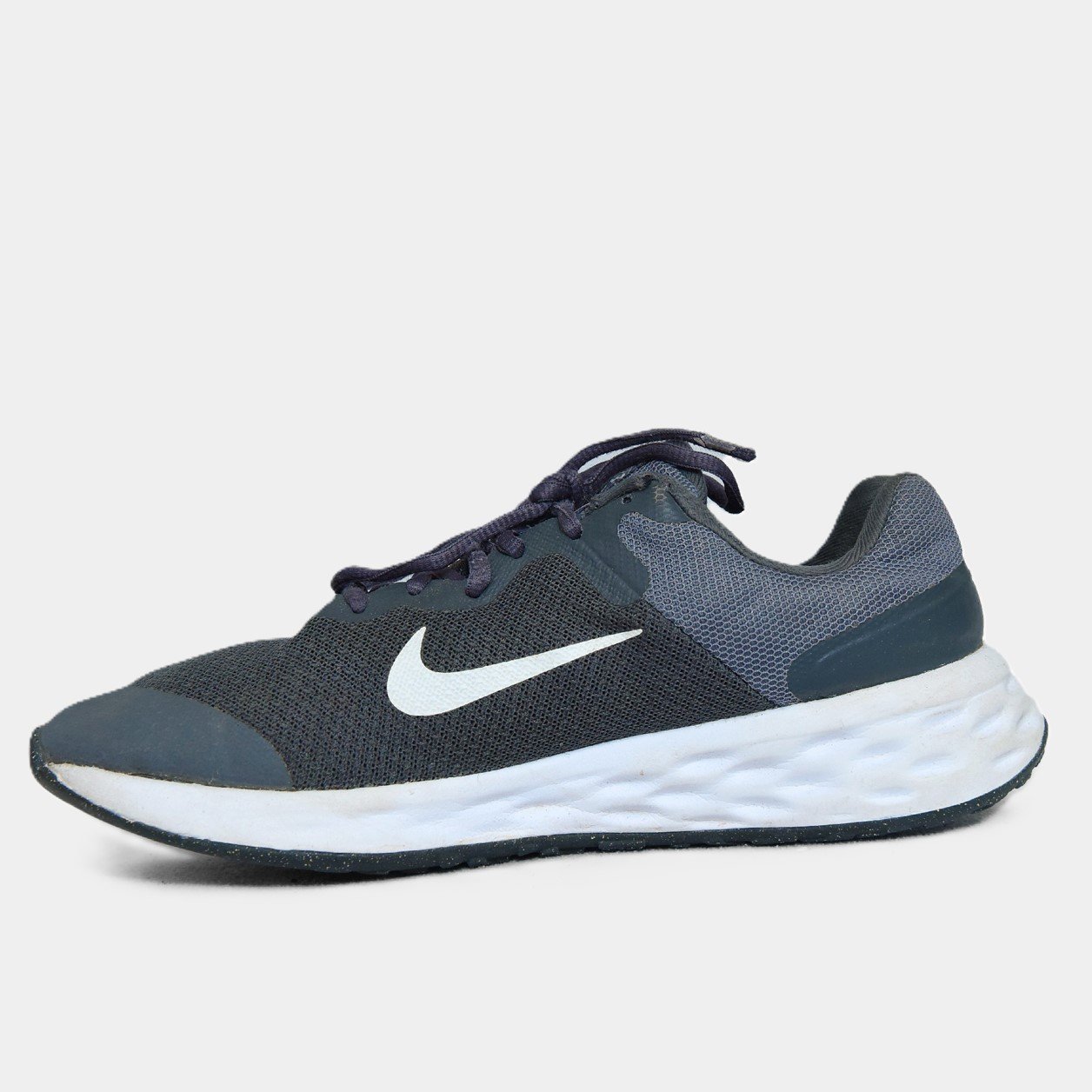 Nike Revolution 6 Black & Grey Running Shoes – Original Thrift in Pakistan - Image 2