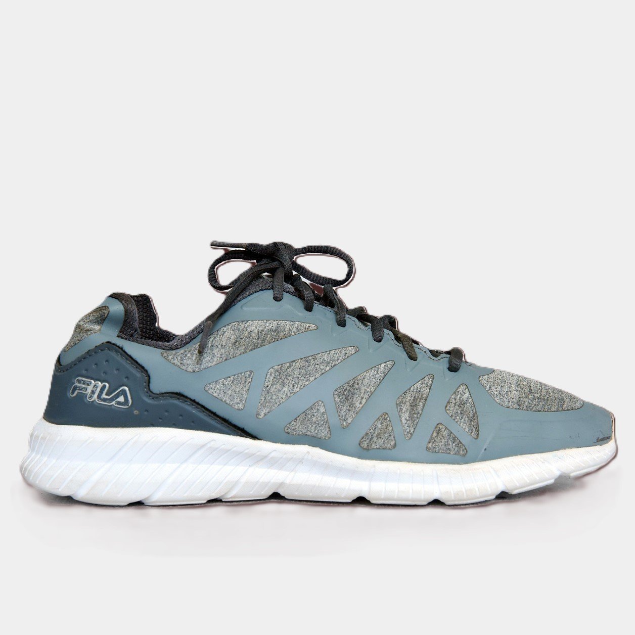 Fila Running Sneakers Grey/Blue – TRENDYGO Original Thrift Running Shoes Pakistan - Image 2