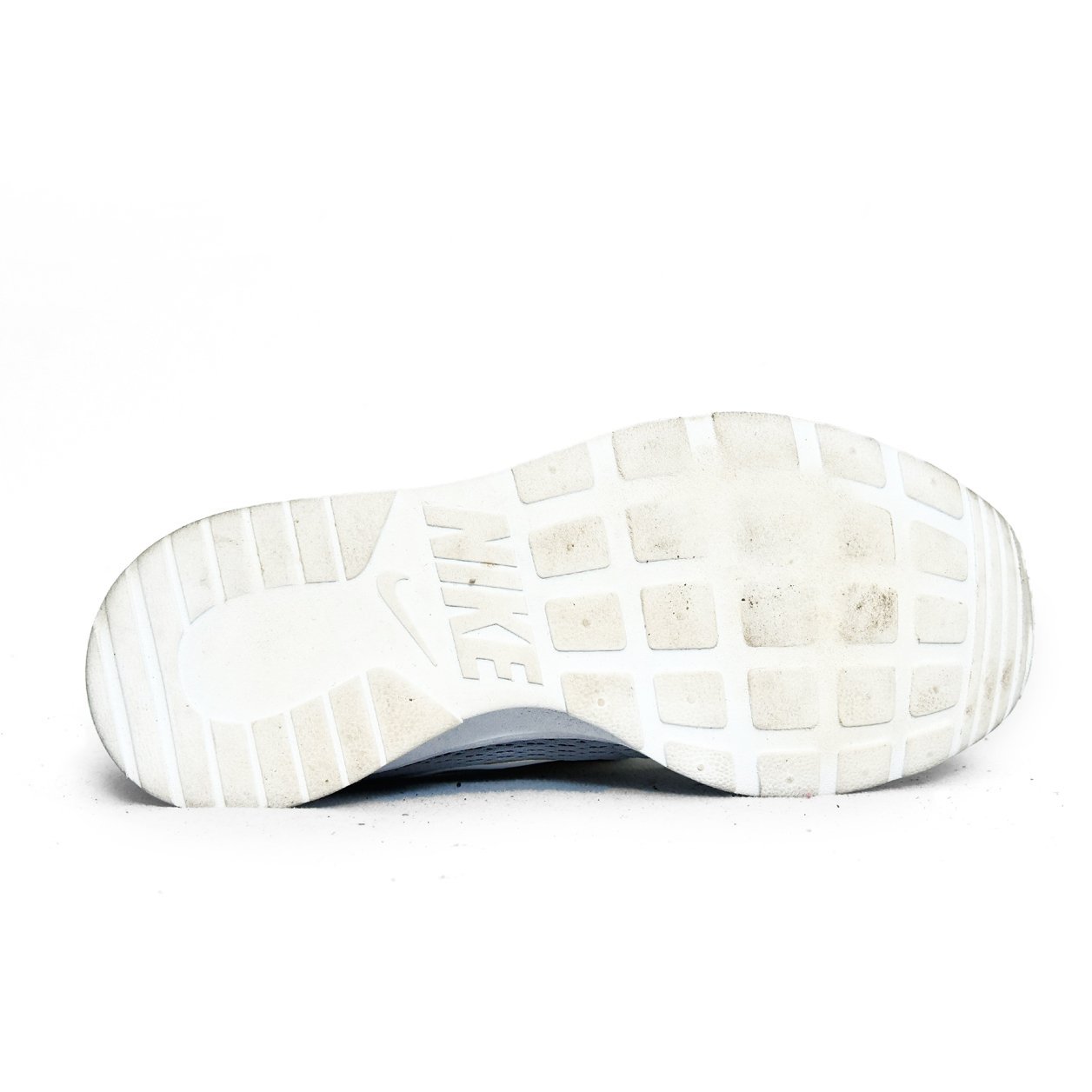 Nike Tanjun Light Blue – TRENDYGO Original Thrift Sneakers Pakistan - Image 4