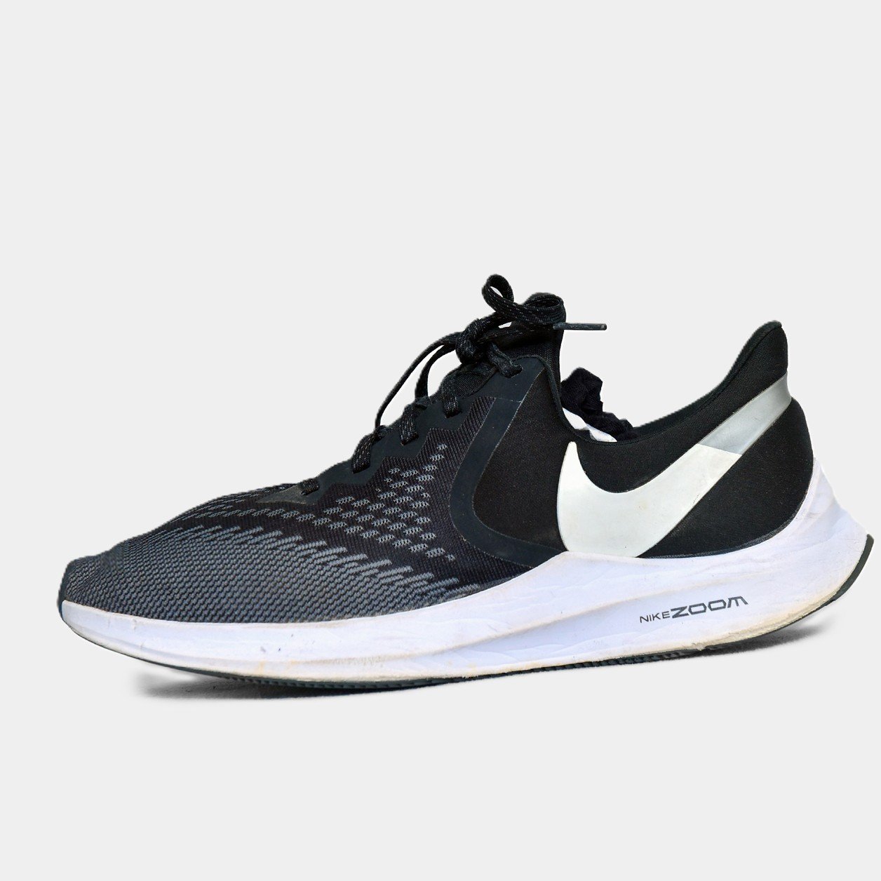 Nike Air Zoom Structure 22 Black White – TRENDYGO Original Thrift Running Shoes Pakistan - Image 2
