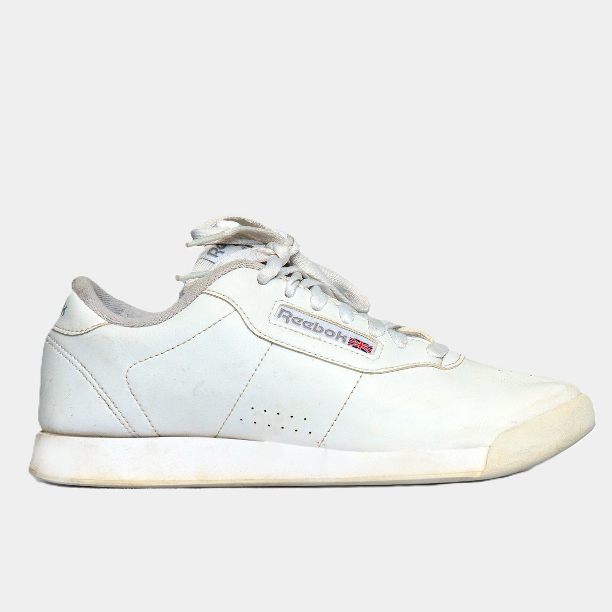 Reebok Classic Workout Plus White – TRENDYGO Original Thrift Sneakers Pakistan - Image 2