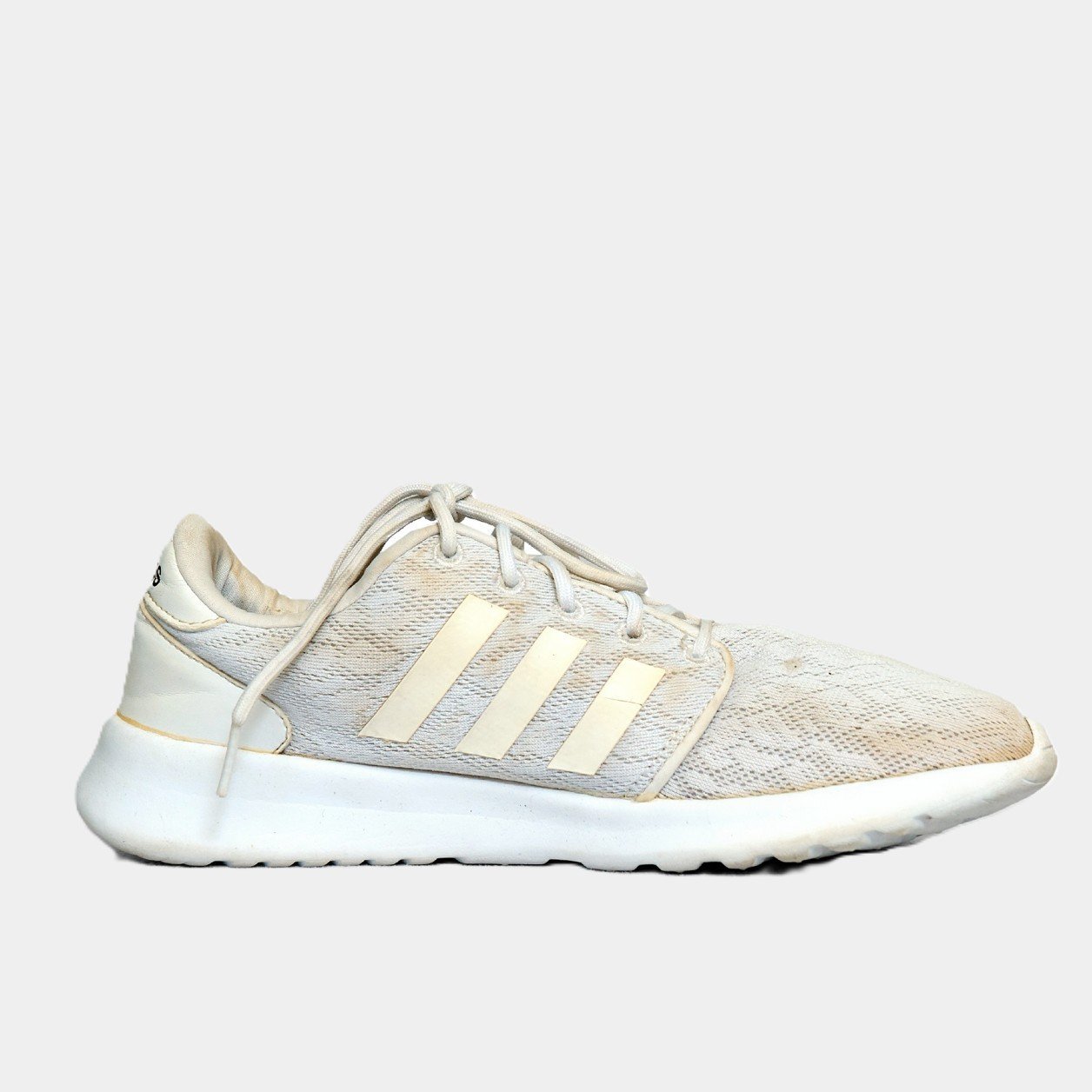 Adidas Cloudfoam Lite Racer White – TRENDYGO Original Thrift Sneakers Pakistan - Image 2