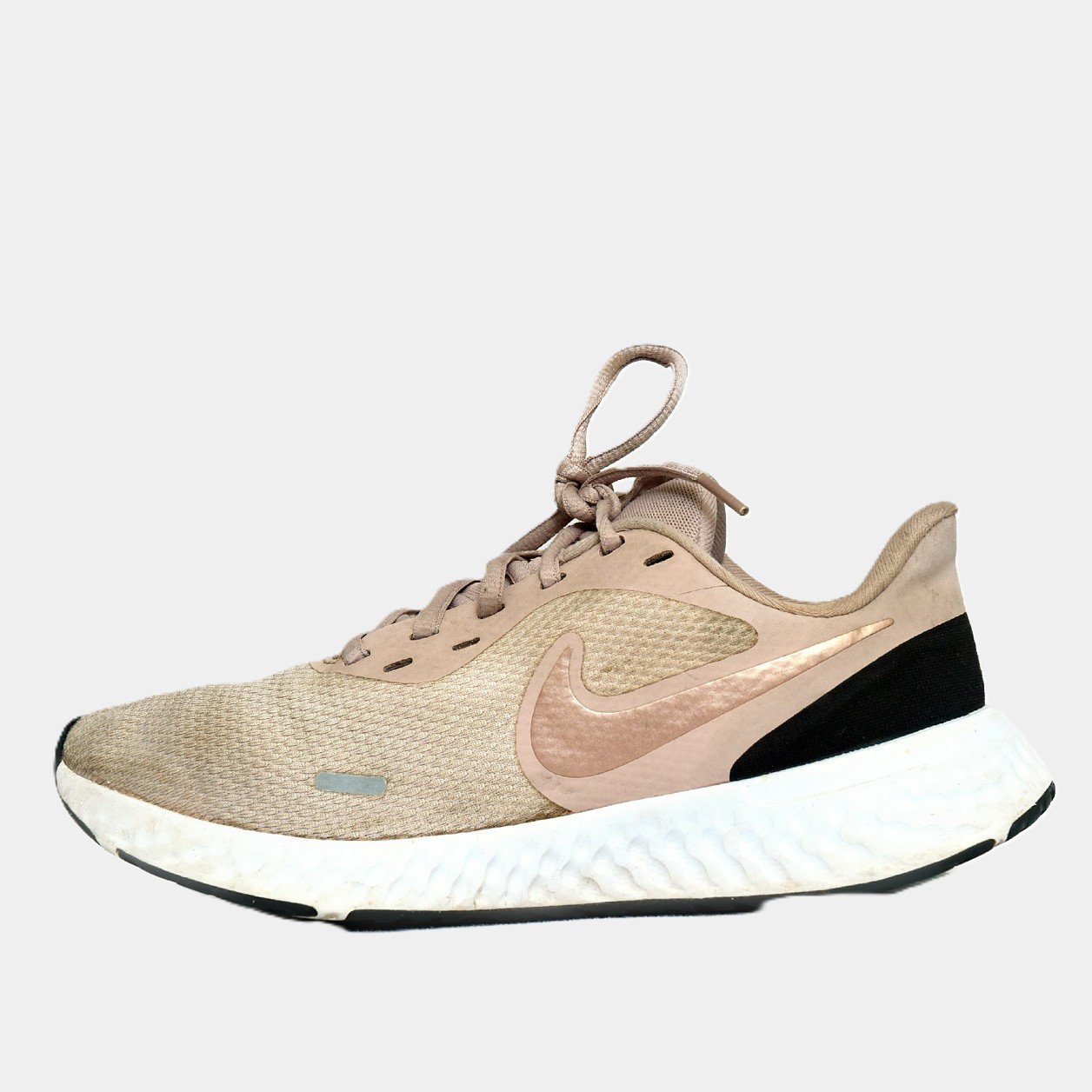Nike Revolution 5 Light Pink – TRENDYGO Original Thrift Running Shoes Pakistan - Image 2