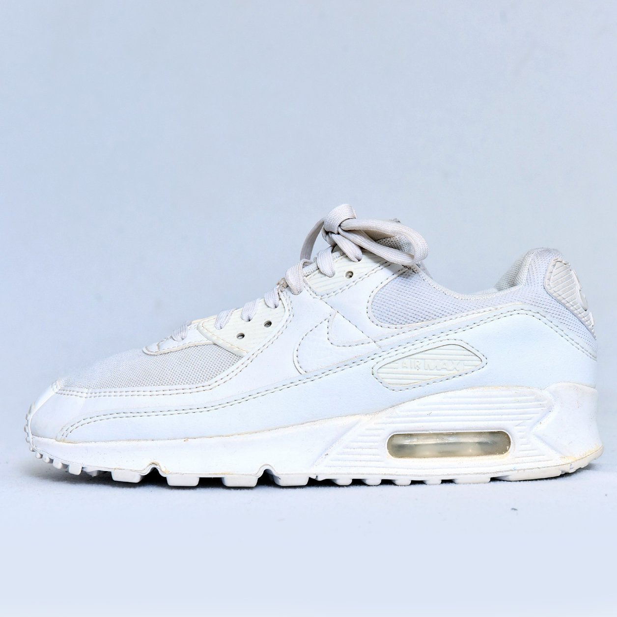 Nike Air Max 90 Triple White – TRENDYGO Original Thrift Sneakers Pakistan - Image 3