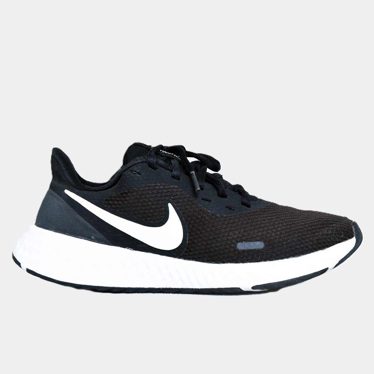 Nike Renew Run Black White – TRENDYGO Original Thrift Running Shoes Pakistan - Image 2