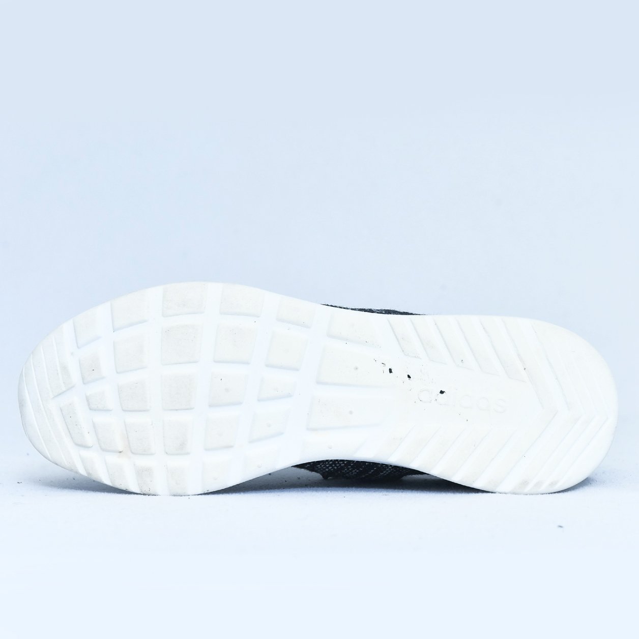 Adidas Cloudfoam Lite Racer Black White – TRENDYGO Original Thrift Sneakers Pakistan - Image 4