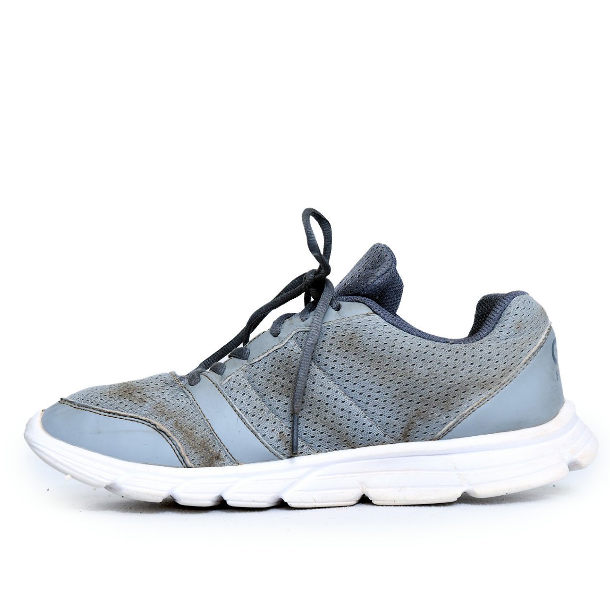 Kalenji Run Active Unwashed Grey White – TRENDYGO Original Thrift Running Shoes Pakistan - Image 3