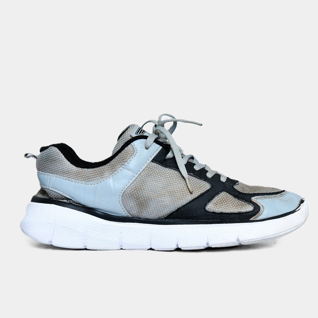 Fila Memory Speedstride Grey Black – TRENDYGO Original Thrift Running Shoes Pakistan - Image 2