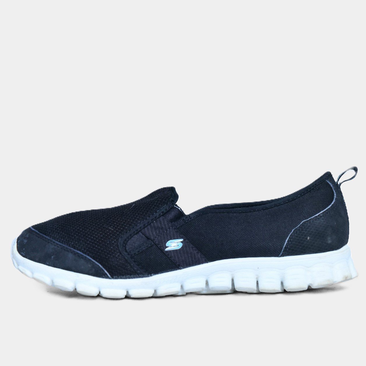 Skechers Go Walk Black White – TRENDYGO Original Thrift Walking Shoes Pakistan - Image 2