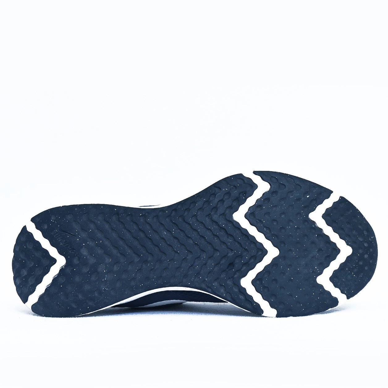 Nike Revolution 5 Navy White – TRENDYGO Original Thrift Running Shoes Pakistan - Image 4