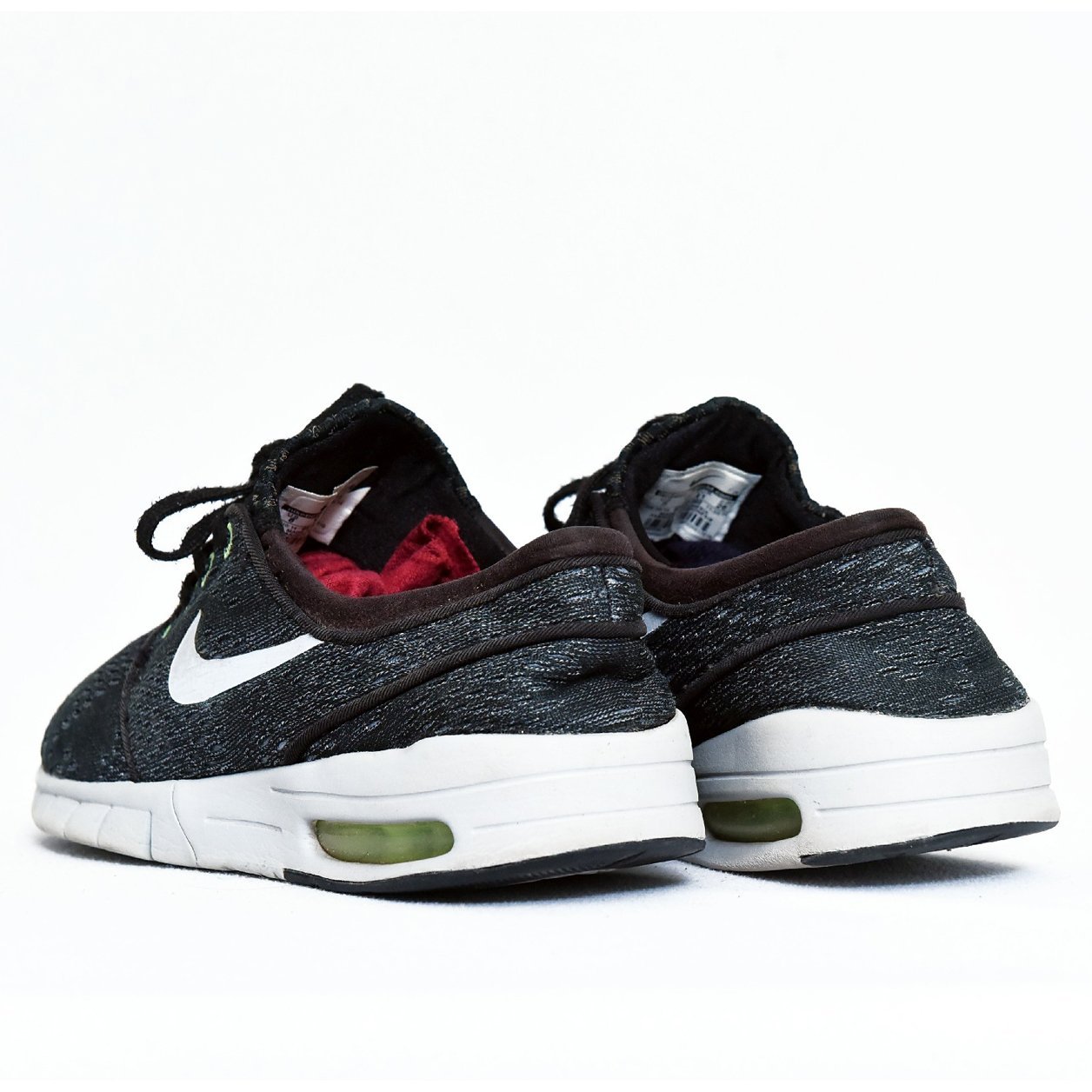 Nike SB Stefan Janoski Max Black White – TRENDYGO Original Thrift Sneakers Pakistan - Image 4