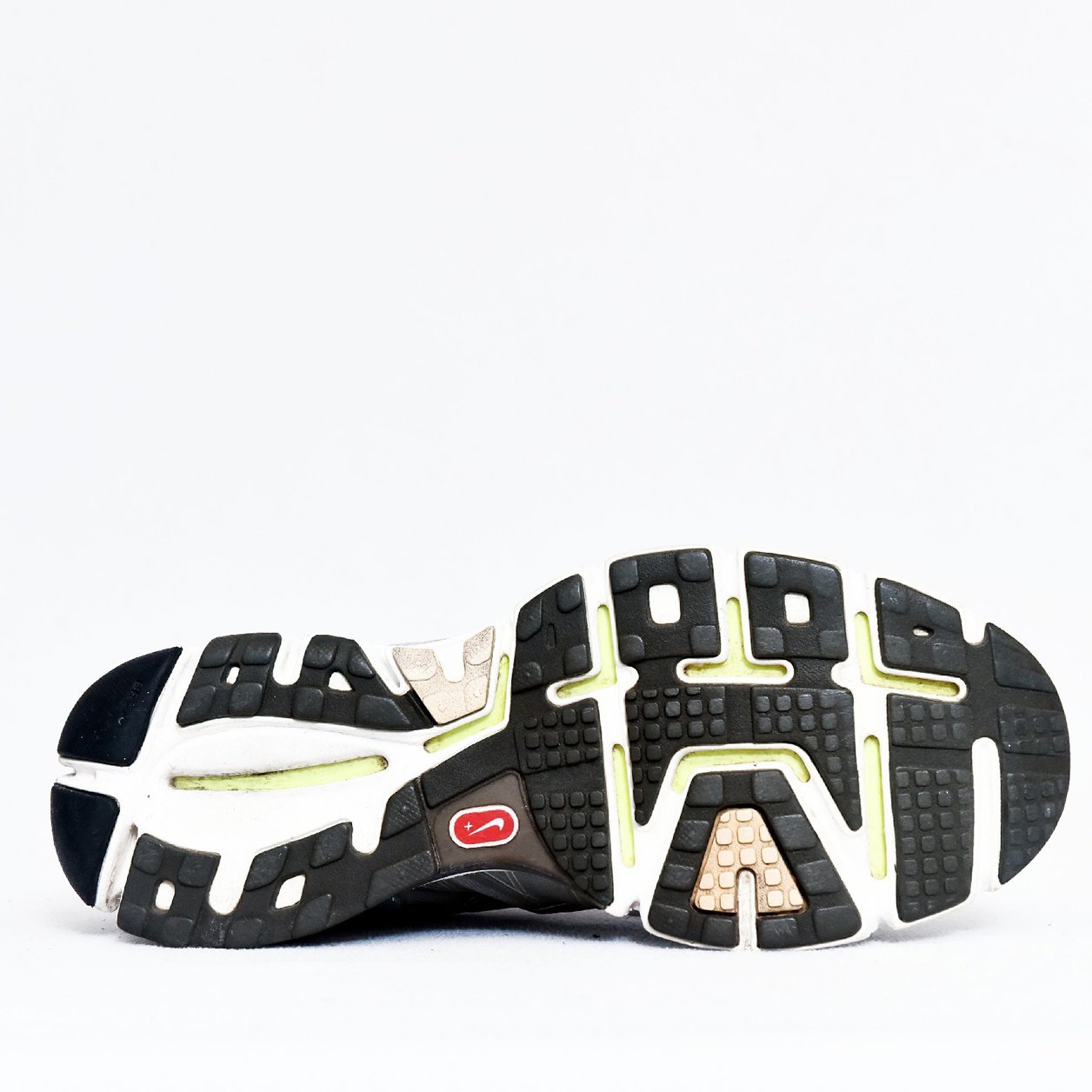 Nike Lunarglide+ 4 Grey Navy – TRENDYGO Original Thrift Running Shoes Pakistan - Image 4