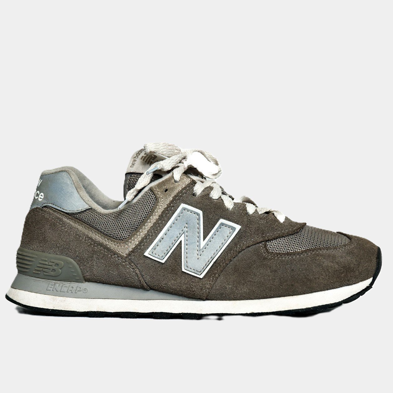 New Balance 574 Brown Grey – TRENDYGO Original Thrift Sneakers Pakistan - Image 2