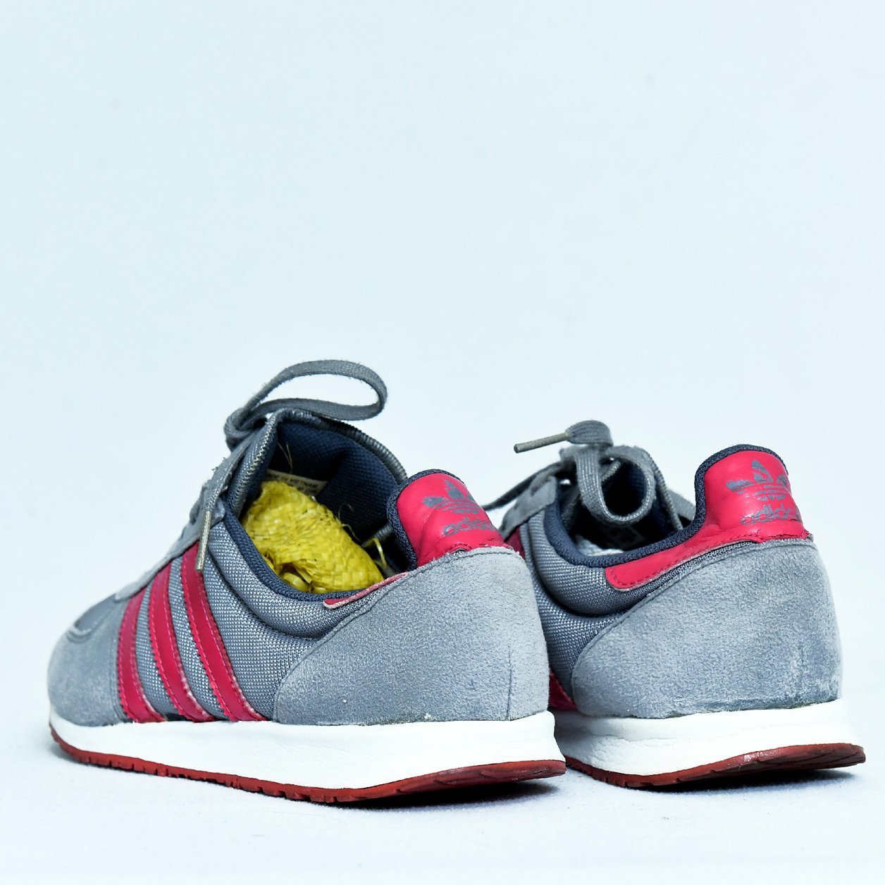 Adidas SL 72 Grey Red – TRENDYGO Original Thrift Sneakers Pakistan - Image 5