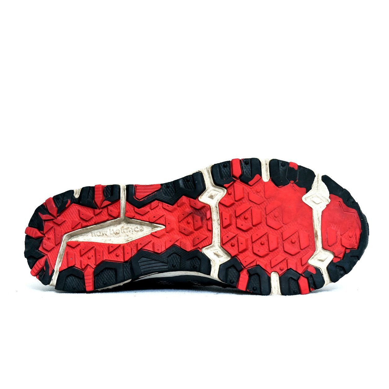 New Balance 610v3 Grey Red – TRENDYGO Original Thrift Running Shoes Pakistan - Image 5