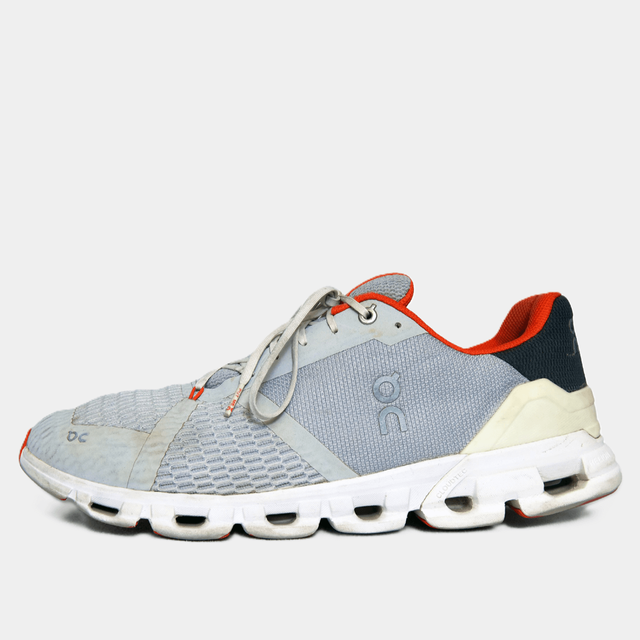 ON Cloud Running Original Light Grey & Orange Running Shoes | Preloved Activewear – TRENDYGO - Image 2